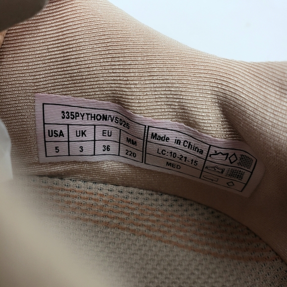 Vionic Python Lace Up Peach Gold Sneakers Women - Picture 12 of 12